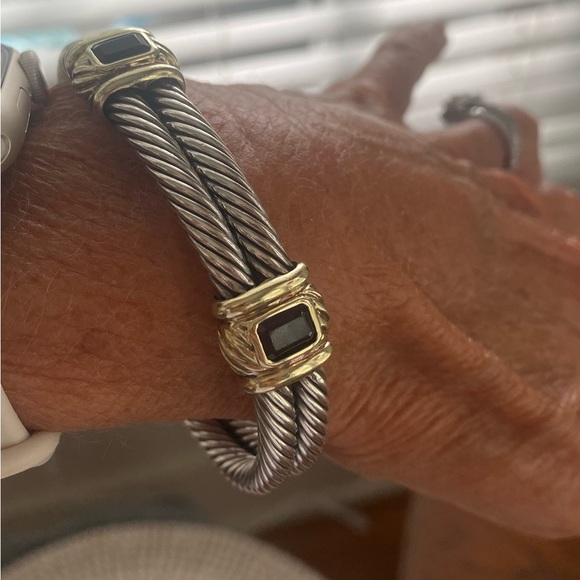 Vintage David Yurman Sterling, 14k and Amethyst Cable Bracelet - Picture 2 of 12